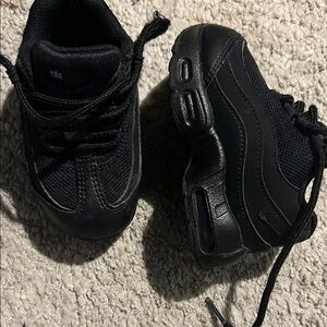 Nike Kids Black Athletic Sneakers - Youth Mesh & Air Cushion